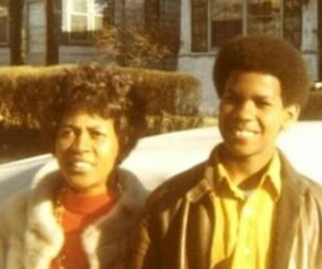 Lennis Washington with her son Denzel Washington